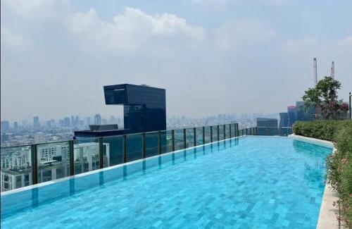 Rama 9 Apartamento | City Lights Retreat