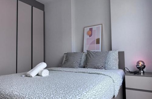 Rama 9 Apartamento | City Lights Retreat