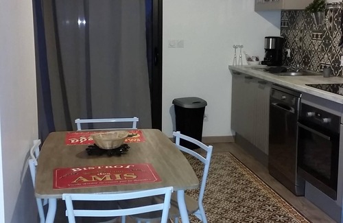 Palaja Casa | Carcasona, a la sombra de pinos y olivos.