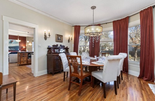 City Park Casa | City Park Charm - Vintage Home w/ Modern Comforts