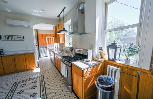 City Park Apartamento | City Park Manor - Fully Furnished!