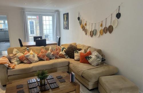 Stratford Casa | City Reach Retreat Spacious 4Bed House Startford Maryland Great Transport Links