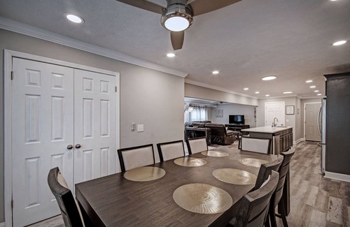 Clinton Casa | City Retreat Near the Lake, Great for Fishing