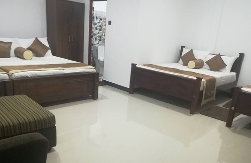 Anuradhapura Hotel | City Royal White Tourist Rest