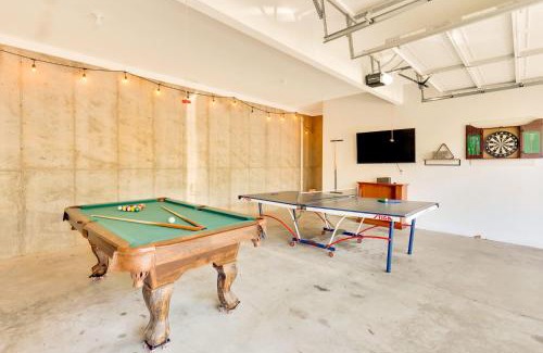 Chattanooga Casa | City Side Homes with a hot tub & game room