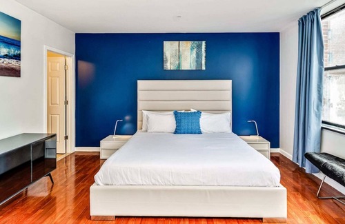 Chinatown Apartamento | City Stay in Style! Steps Away From Reading Terminal