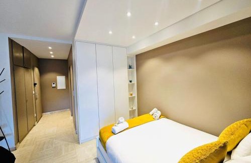 Ville Haute Apartamento | City studio with outdoor vibes- MONT24