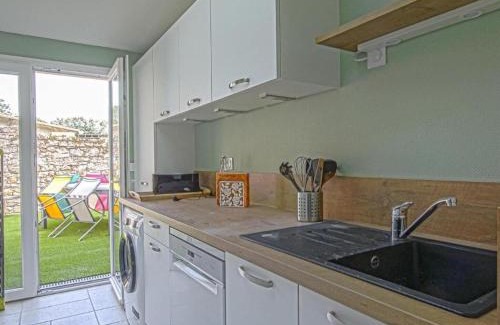 Isigny-sur-Mer Casa | City View Family Retreat