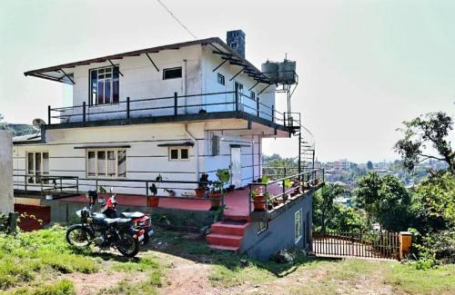 Stuart Hill Casa | CITY VIEW HOME STAY