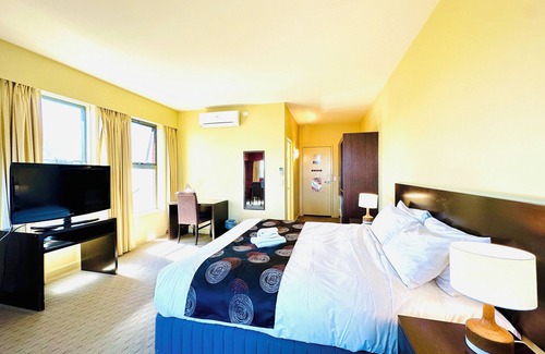 Bakery Hill Hotel | Comfort Inn & Suites City Views
