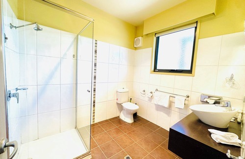 Bakery Hill Hotel | Comfort Inn & Suites City Views