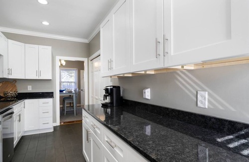 Rome Casa | City Views~ Walk downtown, near Tennis & Riverwalk