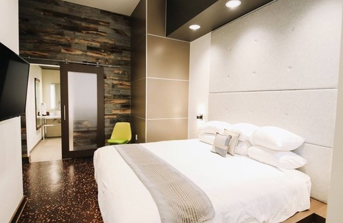 Downtown Hotel | CityFlatsHotel - Grand Rapids, Ascend Hotel Collection