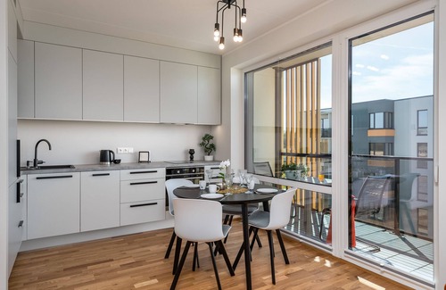 Tartu Apartamento | CITYGATE APARTMENT WITH SUN BALCONY