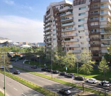 Fiera Apartamento | CityLife Apartment with a view
