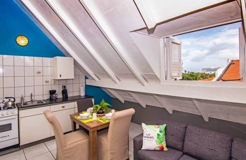 Colon Apartamento | Citylife Apartments - Pool/Free Parking/in Willemstad. Apartment - H