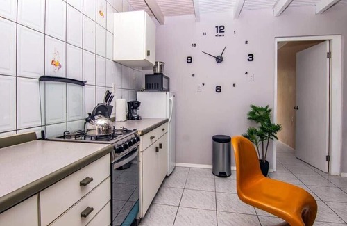 Colon Apartamento | Citylife Apartments - Pool/Free Parking/in Willemstad. Apartment B