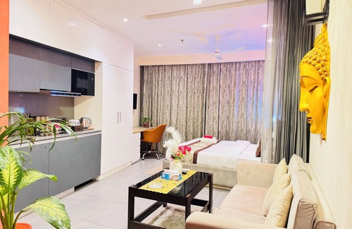 Noida Apartamento | CITYSCAPE BY ROYAL RETREAT SUITES