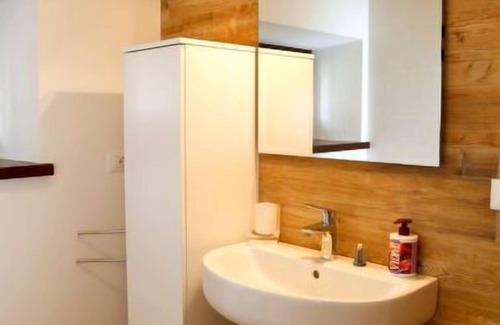 Raveo Apartamento | Apartamento Cjase da Maestre en Raveo - 2 personas, 1 dormitorios