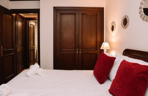 Maria Auxiliadora Apartamento | Clásico en el centro de Vigo by CABANA Rentals
