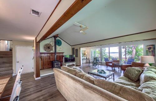Canyon Lake Casa | CL 1232 Texas Rose