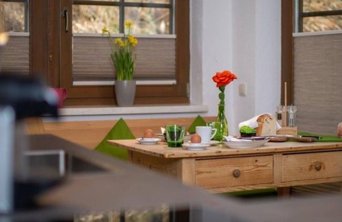 Ried Cabaña | Habitación Doble Clásica con balcón y vista al lago - Hotel Garni Seehang y Seelounge