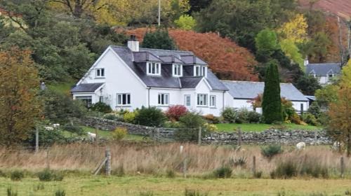 Garve Cama Y Desayuno | Clachan Farmhouse B & B