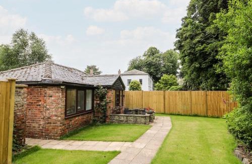 Selby Casa | Claire Cottage