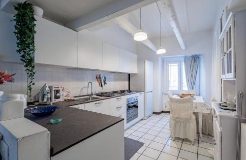 Borgo San Leonardo Apartamento | Claire's Attic