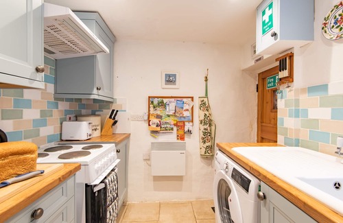 Hythe Cabaña | Claire's Cottage, Hythe