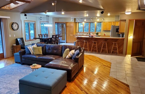 Bellaire Casa | Clam Lake Waterfront -sl. 13 - Fast ride to Torch.