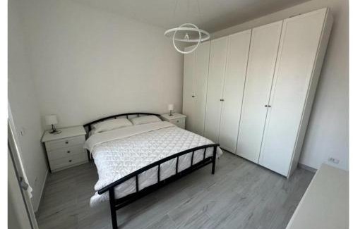 Limbiate Casa | Clapa house medium