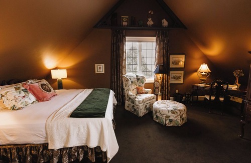 Stratton Cama Y Desayuno | Claremont Inn & Winery