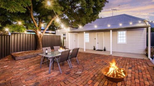 Central Mudgee Apartamento | Claret on Douro - Ash Cottage