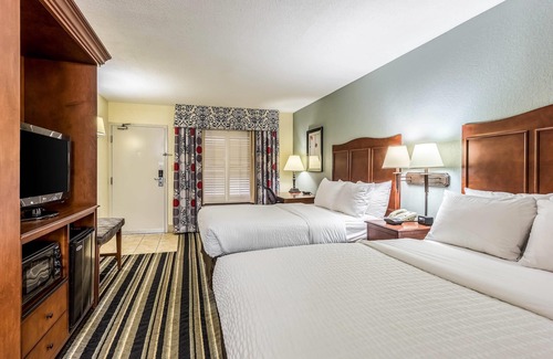 Huntsville Hotel | Clarion Pointe Huntsville Research Park