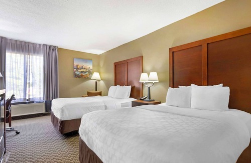 Durham Hotel | Clarion Pointe Research Triangle Park Durham