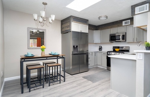Southside Casa | Clark Road Casita