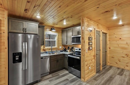 Clarkson Casa | Clarkson Cabin Near Lake Nolin | Serene Nature Retreat