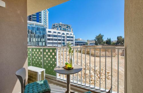 Mgarr Apartamento | Classic 1 Bedroom Central St Julians Sleeps 4