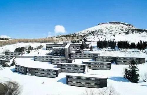 Besse-et-Saint-Anastaise Apartamento | Classic Unterkunft 1 Schlafzimmer 3 Erwachsene und 2 Kinder mit Balkon