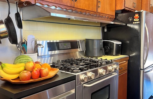 South Arroyo Casa | Classic 1950 Mid Century Modern Home in the San Rafael Hills