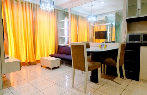 Kelapa Gading Barat Apartamento | Classic 2BR City Home MOI Apartment