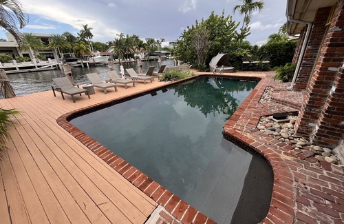 Lauderdale Harbours Casa | Classic 4/4 Bath Beach Home, 8 beds, Heated Pool, Ocean Access Canal, Dock