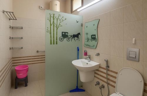 Himayatnagar Apartamento | Classic 4 BHK