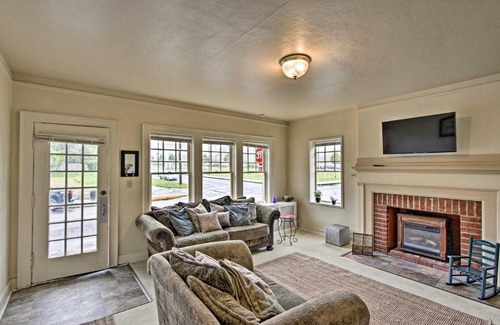 Aberdeen Apartamento | Classic Aberdeen Apt 1 Mi to Riverfront Park!