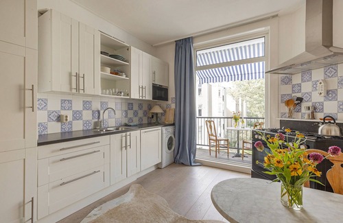 De Pijp Apartamento | Classic apartment with two balconies