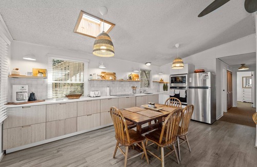 Hatteras Island Casa | Classic Beach Home, Short Walk to Beach, Crow's Nest, Covered Decks.