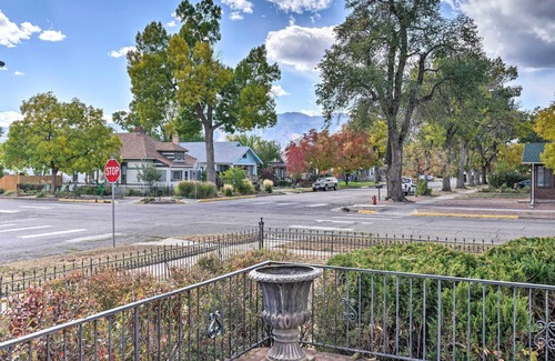 Canon City Cabaña | Classic Cañon City Getaway - 13 Mi to Royal Gorge!
