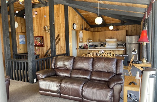 Snowmass Village Chalet De Esquí | Classic Chalet on free shuttle route-fireplace, hot tub and sauna. 5 Bedrooms