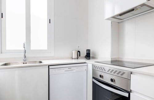 Arapiles Apartamento | Classic Chamberí 2BR w/ Doorman nr Ciudad Universitaria, by Blueground